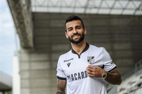 Tiago Silva Oficializado Mais Guimarães