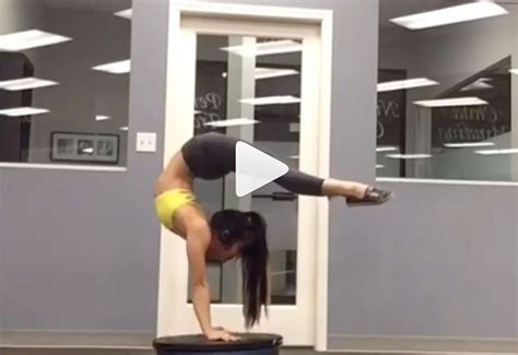 this woman makes insanely hard strength moves look effortless contortionist training