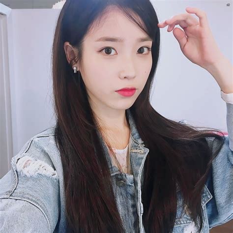 Iu Korean Singer Instagram