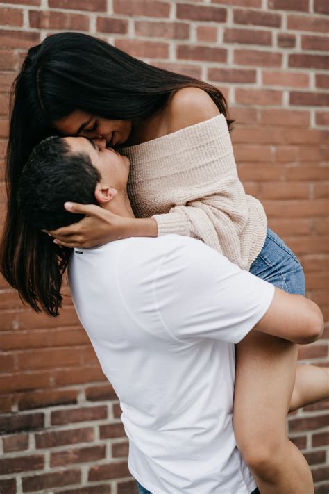 Good Kissing Tips Popsugar Love And Sex