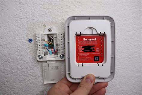 honeywell home   nest  ecobee smart thermostat comparison