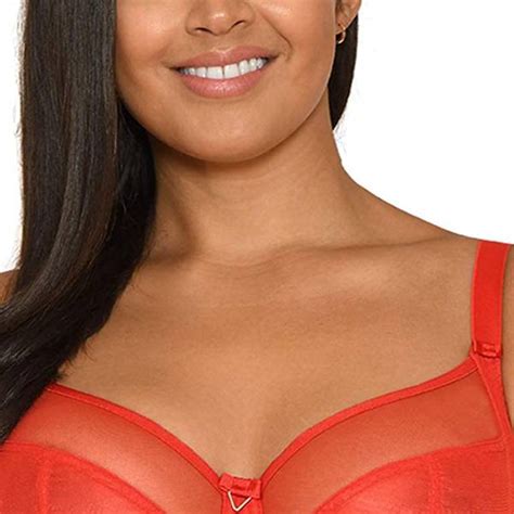 11 Best Bras For Big Boobs Bras For Big Busts Glamour Uk