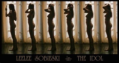 Naked Leelee Sobieski Added 07 19 2016 By Bot