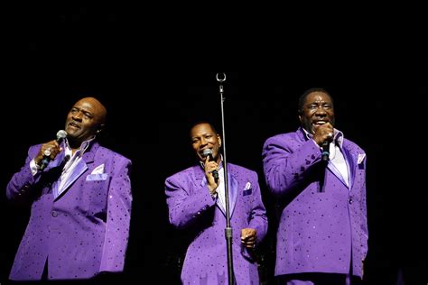 the o jays bring the ‘love train to detroit s aretha franklin