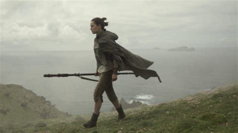 The Last Jedi Daisy Ridley Praises Rey S Goodness Plus