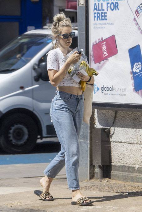 vanessa kirby in jeans out in london vanessa kirby picture