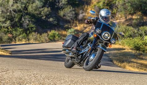 harley davidson heritage classic road test review rider magazine