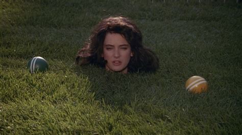 26 crazy moments from heathers that are almost as insane as the plot