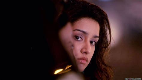 download cute shraddha kapoor images in hd quality