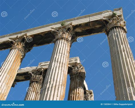 corinthian columns   temple  olympian zeus athens greece stock photo image  west