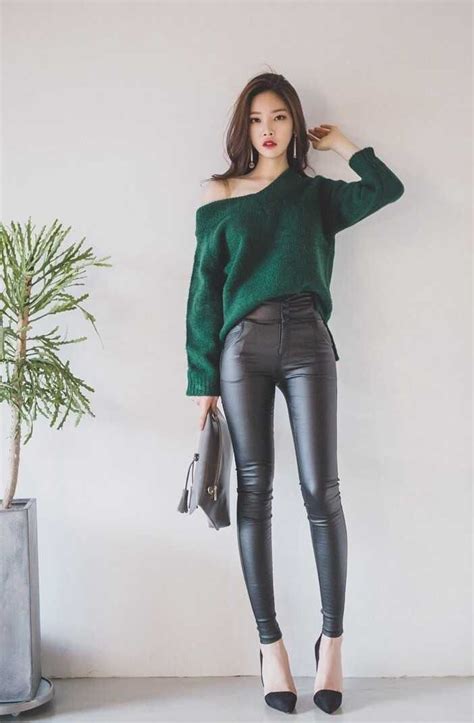 비비드앤코 피팅모델 정윤 화보 leather pants outfit korean girl fashion black leather leggings