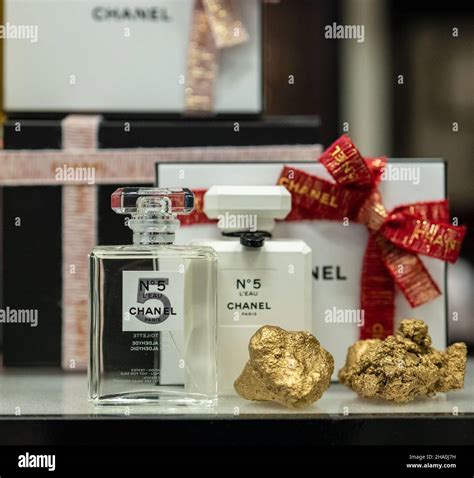 chanel number  perfume bottles  display   retail outlet  st