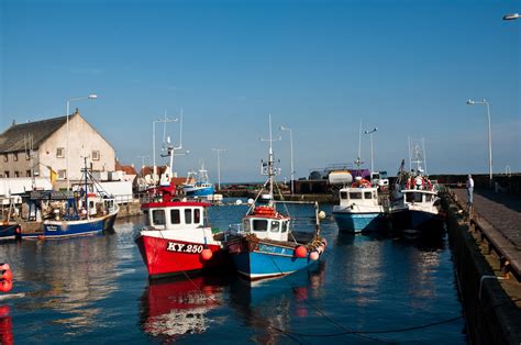 picturesque harbours  visit  sunday post