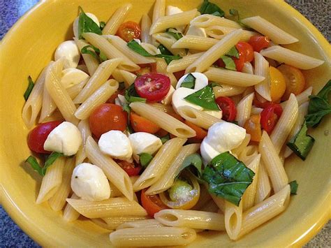 summer pasta  fresh tomato sauce  mozzarella everyday banquet