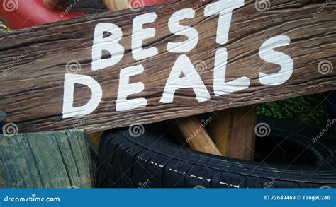 deal sign stock image image  commercial retailing