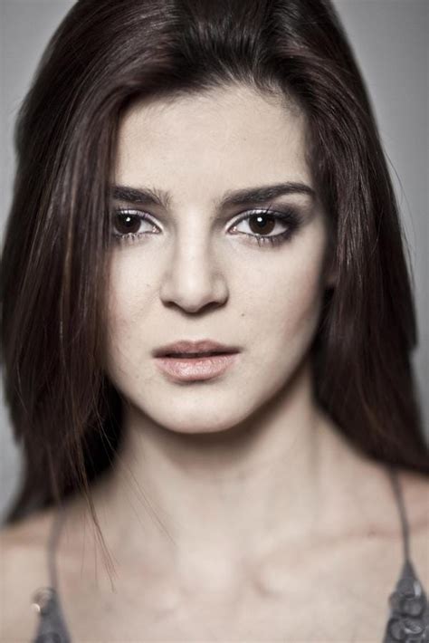 picture of clara lago