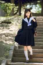 女子高校生の制服 に対する画像結果.サイズ: 150 x 225。ソース: www.pinterest.com