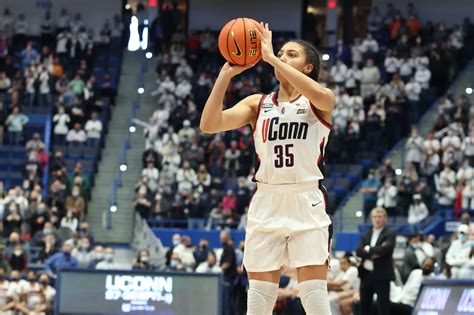 No 10 Uconn Women’s Basketball Drops No 7 Tennessee 75 56 The