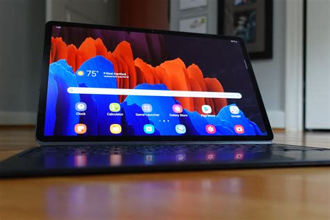 samsung galaxy tab  delivers ipad pro level hardwarebut android  dex   ipados