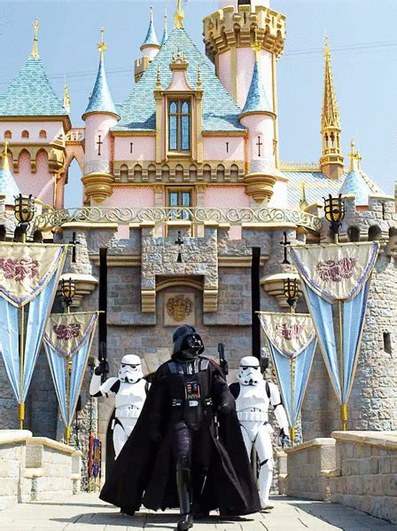 Darth Vader Goes To Disneyland ‿ ♡ Tumbex