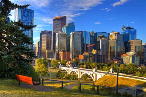 living  alberta canada   facts  expats