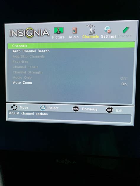 i just bought a used insignia lcd tv ns 39l240a13 i have it hooked up