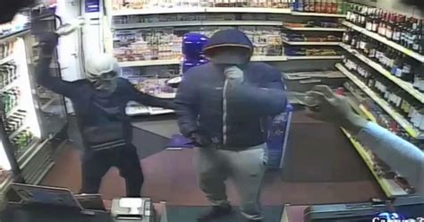 Shop Worker Sprays Wd 40 In Armed Robbers Faces In Manchester Metro News
