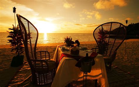 Perfect Place For A Romantic Dinner Champagne Sand