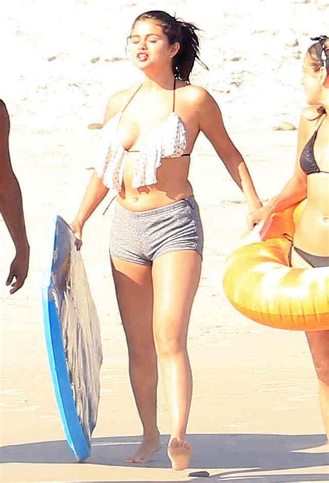 Selena Gomez Bikini Pics Beach In Mexico April 2015