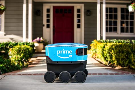 Amazon Rolls Out New Delivery Robot Called Scout The
