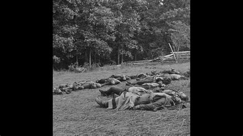 photographs  dead confederate soldiers   rose farm   battle  gettysburg