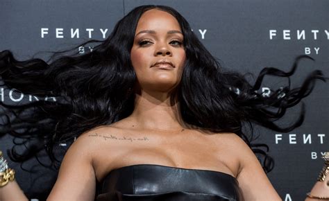 Rihanna Has Dropped A First Look At Her Savage X Fenty Lingerie Line