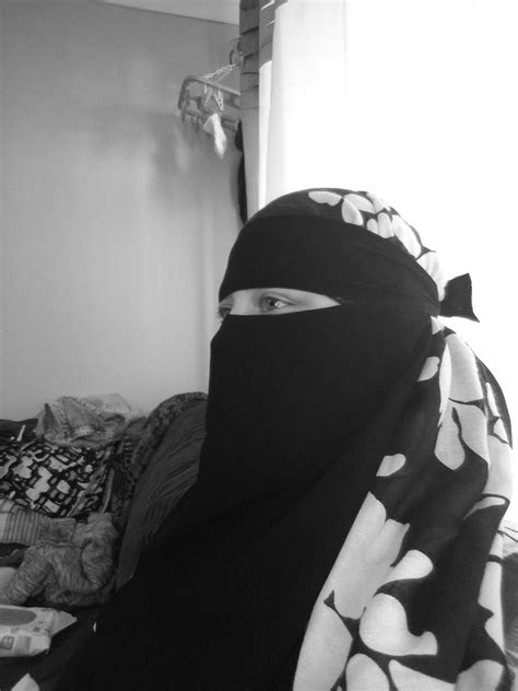 Pin By Sarah Hashim On Niqab Modest Fashion Hijab Fashion Cute Eyes