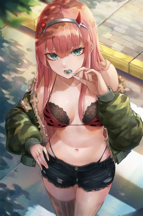 Zero Two Showing Off Envysoi [darling In The Franxx] Hentai