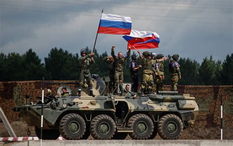 russia  worlds  powerful army   respond  nato expansion lawmaker