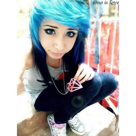 emo girl blue and black hair blue eyes emo s are perfect emo scene