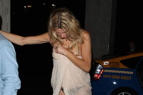Real Housewives Star Brandi Glanville Gets Drunk Flashes
