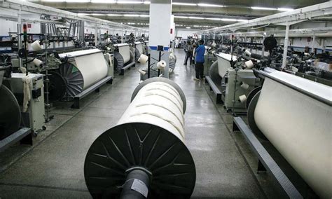 textile tycoons eye booming retail business pakistan dawn