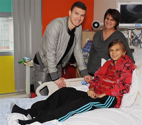 manchester city s edin dzeko praised by doctors after