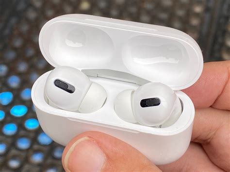airpods pro  smell  blueberries   dont   imore