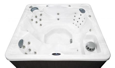 dr wellness   spa hot tubs