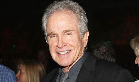 warren beatty laughs off claims he has slept with 13 000 women