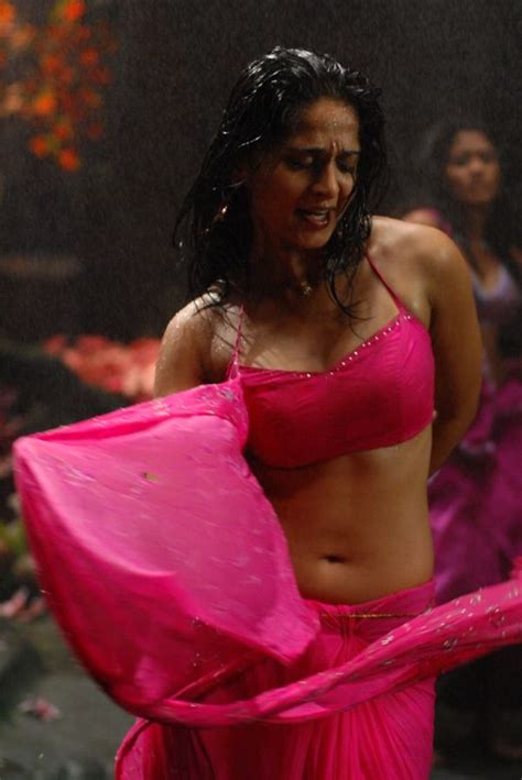 south indian actress masala hot pictures masala24x7 anushka in wet saree hot and glamour