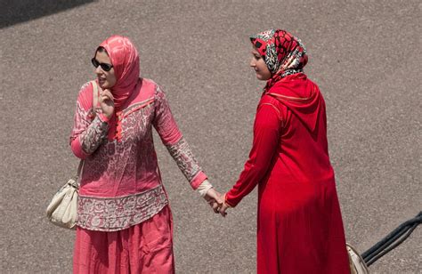 moroccan teenagers face jail for lesbian kiss