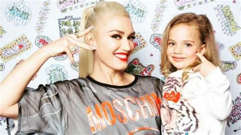 exclusive adele gwen stefani and backstage with taylor swift aj mclean s daughter is the