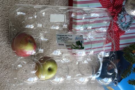 The Red Apron Reusing Plastic Apple Containers From Costco