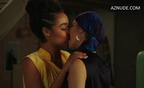 Aisha Dee Nikohl Boosheri Lesbian Scene In The Bold Type