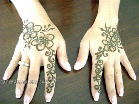 World Of Entertainment Latest Beautiful Mehndi Designs For Hands Or Feets