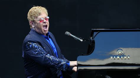 In Pictures Sir Elton John In Concert Bt