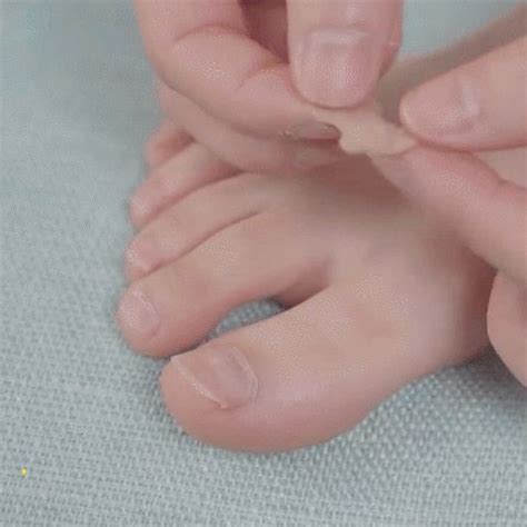 pin  nail toe